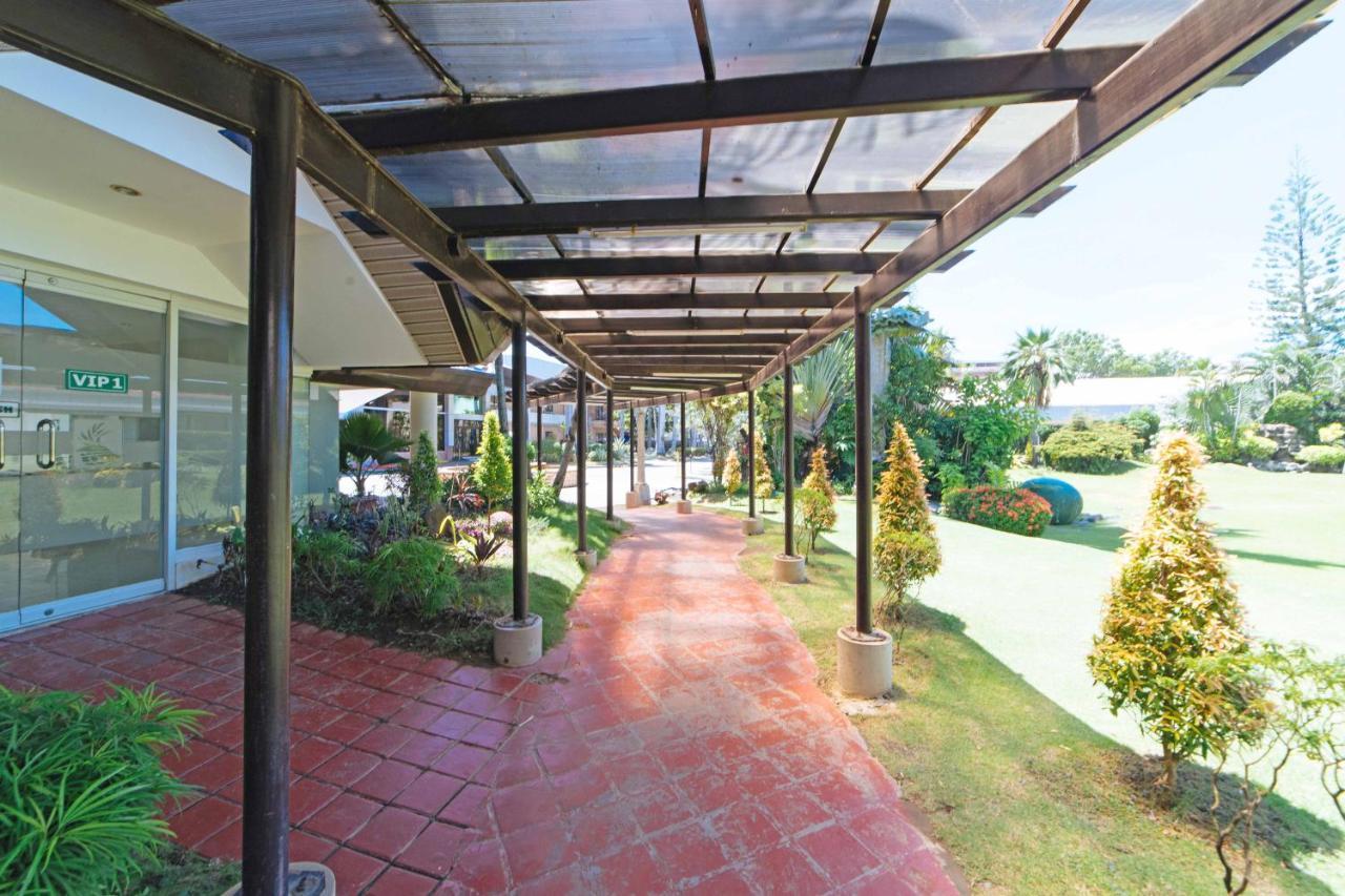 Reddoorz Premium @ The Ritz Garden Oases Ξενοδοχείο Davao City Εξωτερικό φωτογραφία