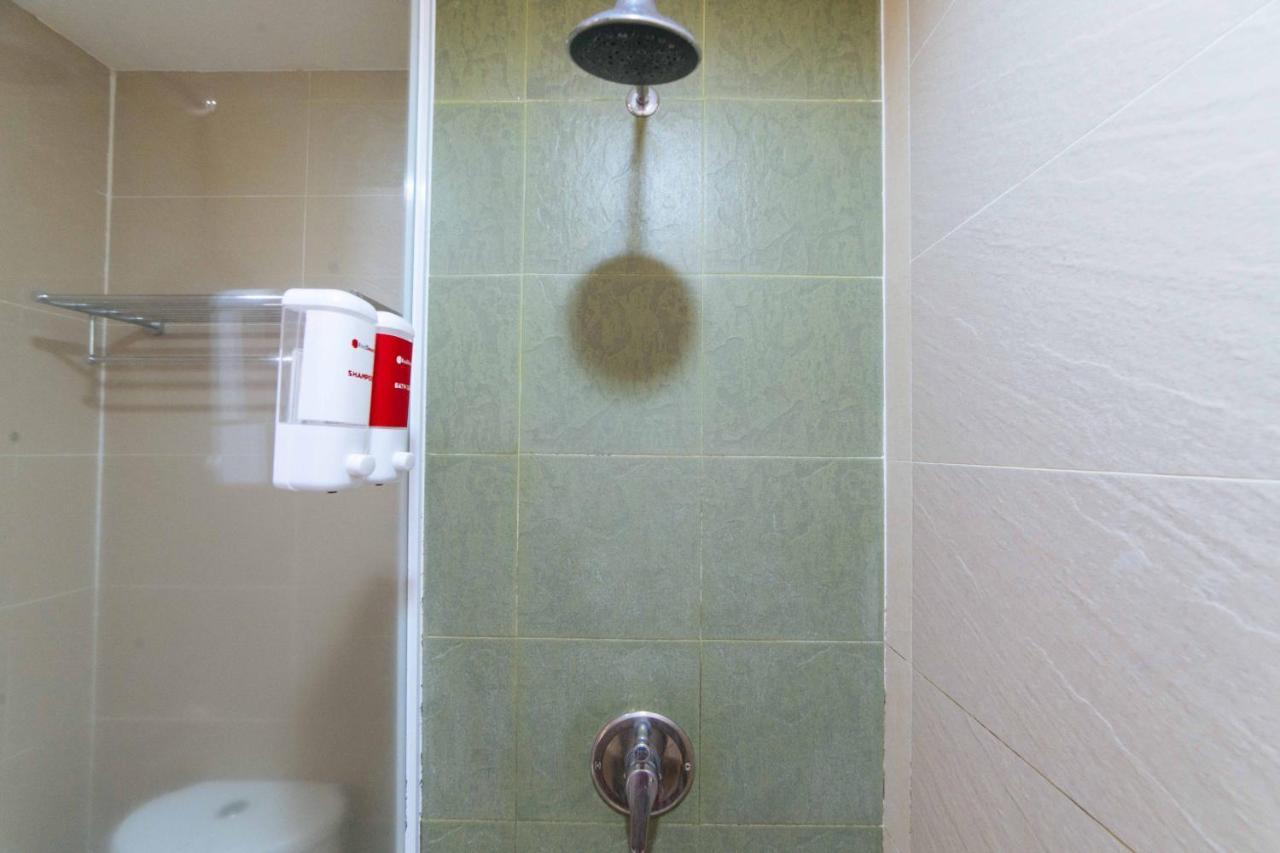Reddoorz Premium @ The Ritz Garden Oases Ξενοδοχείο Davao City Δωμάτιο φωτογραφία