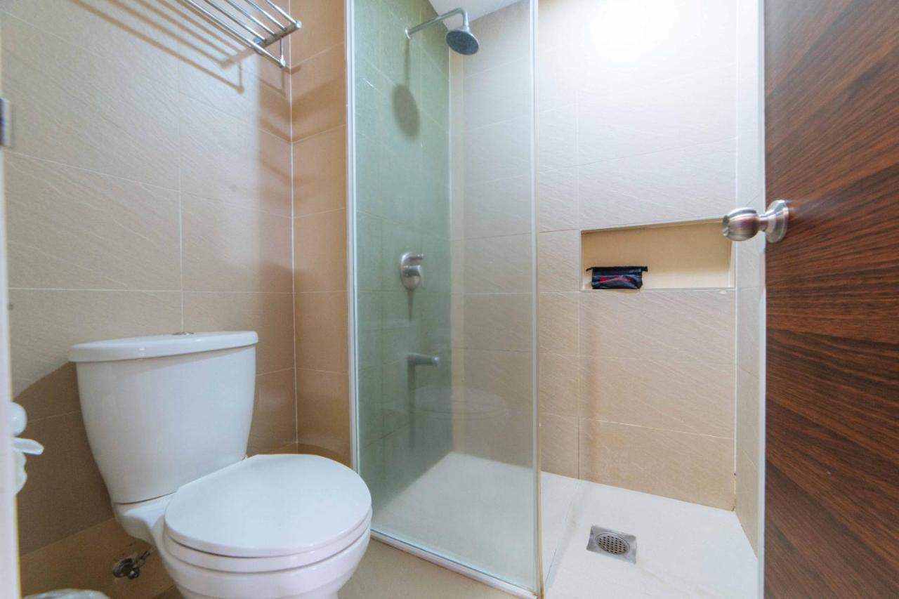 Reddoorz Premium @ The Ritz Garden Oases Ξενοδοχείο Davao City Εξωτερικό φωτογραφία