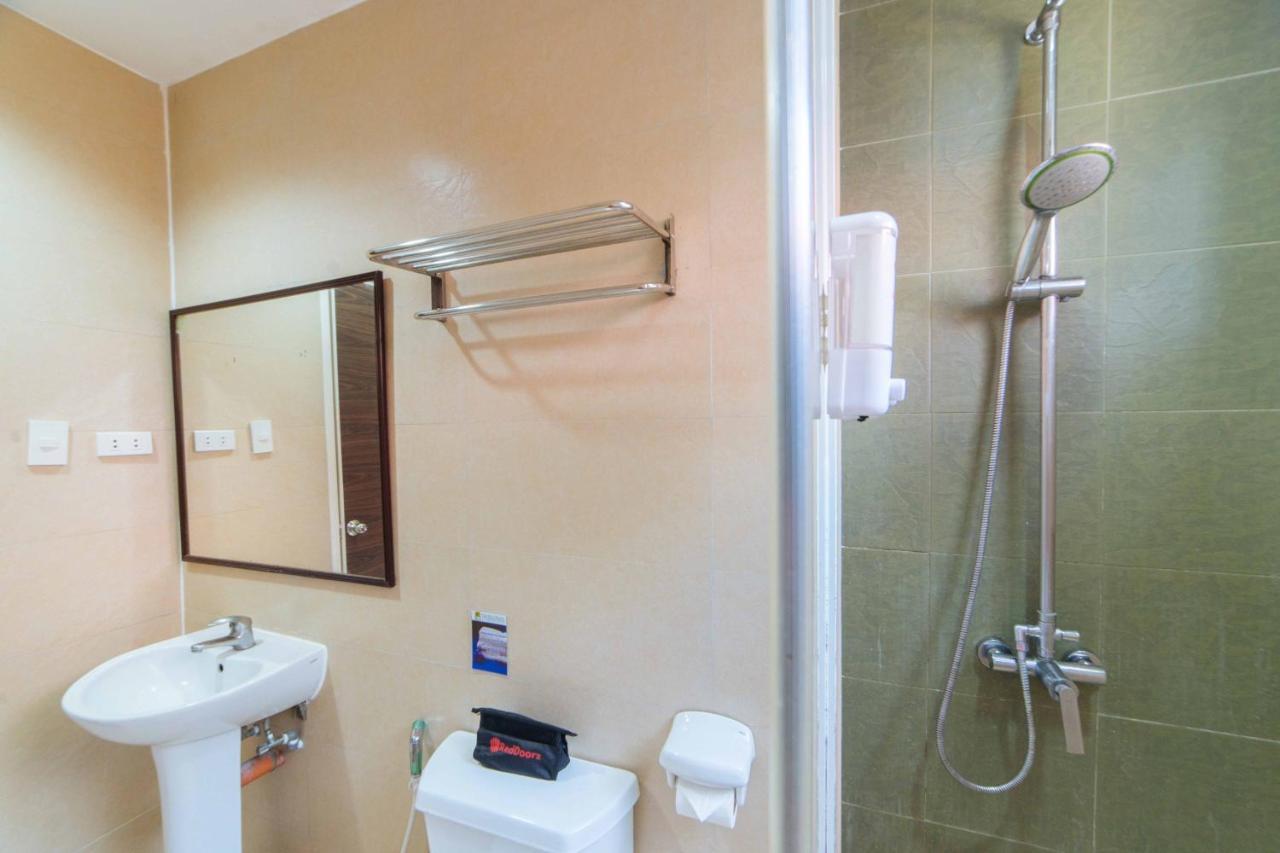 Reddoorz Premium @ The Ritz Garden Oases Ξενοδοχείο Davao City Εξωτερικό φωτογραφία