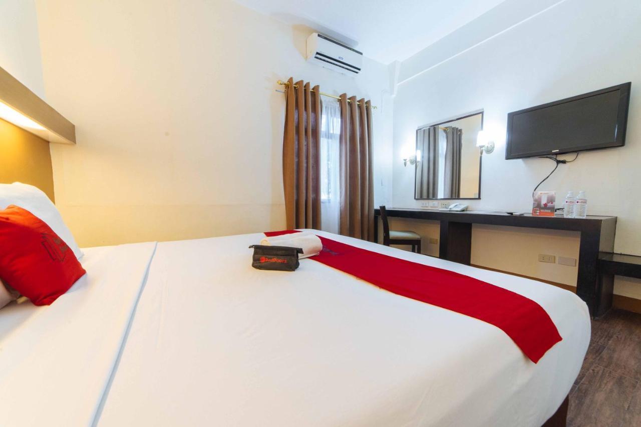 Reddoorz Premium @ The Ritz Garden Oases Ξενοδοχείο Davao City Εξωτερικό φωτογραφία